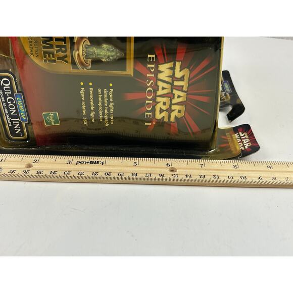 Star Wars Episode I Qui-Gon Jinn Light-Up Holograph NEW Sealed (Packaging Wear) - Picture 6 of 8